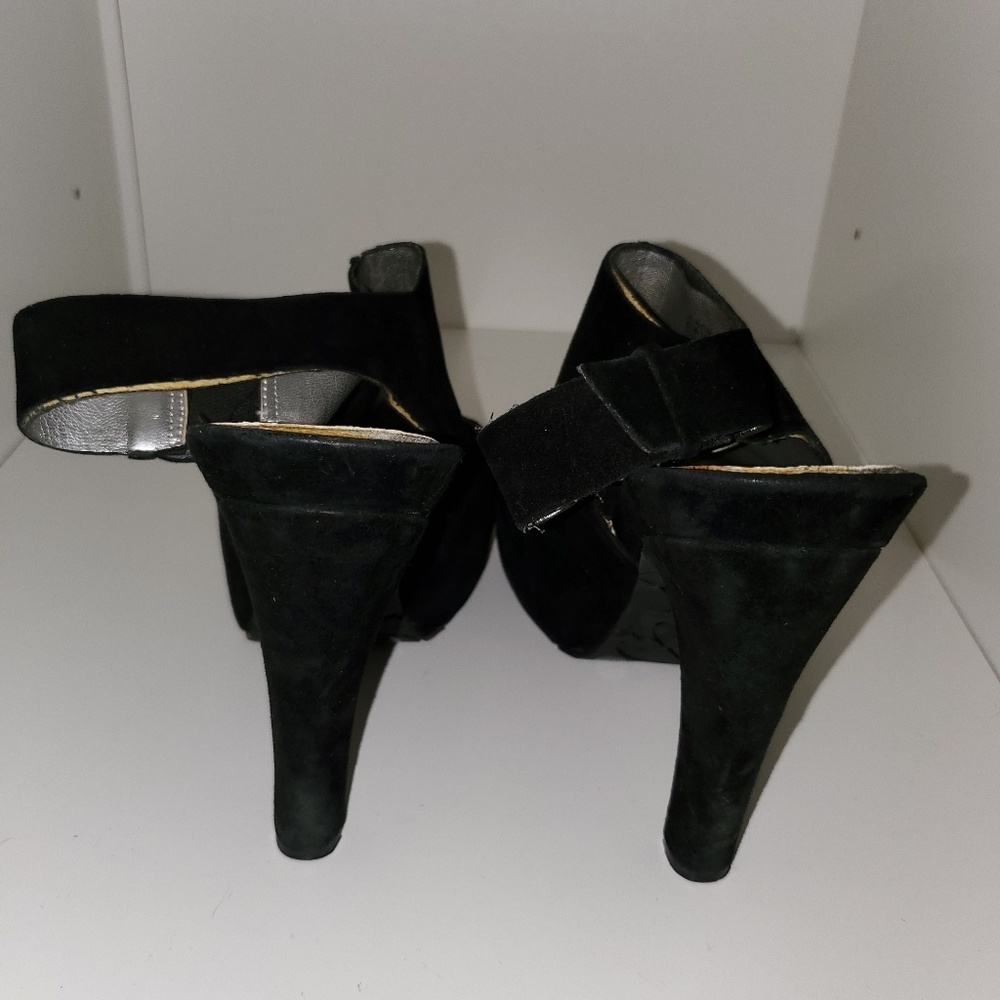 Jessica Simpson black suede peep toe strap back - Picture 5 of 8